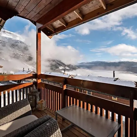 Spacious With A Fabulous View And A Sauna * Skulestadmo