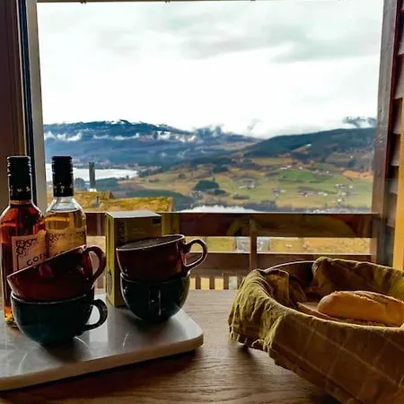 بيت للعطل Spacious With A Fabulous View And A Sauna *
